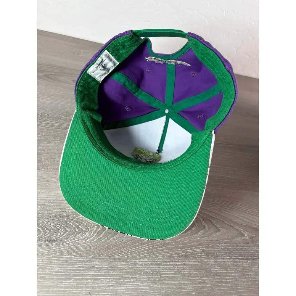 Vintage Six Flags DC‎ Comics The Joker Snapback Hat Purple Green Embroidered Cap